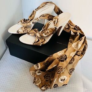 BCBGMaxAzria Taupe and off white  Silky Wrap Heels Sz 8 NEW!